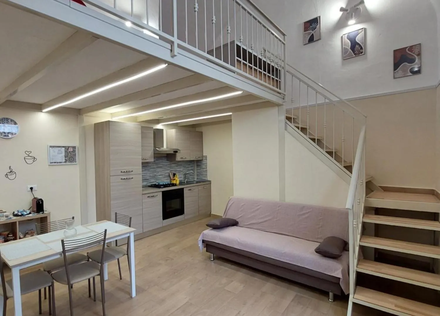 Casa Vacanze Mezzanine 3 Катания Италия